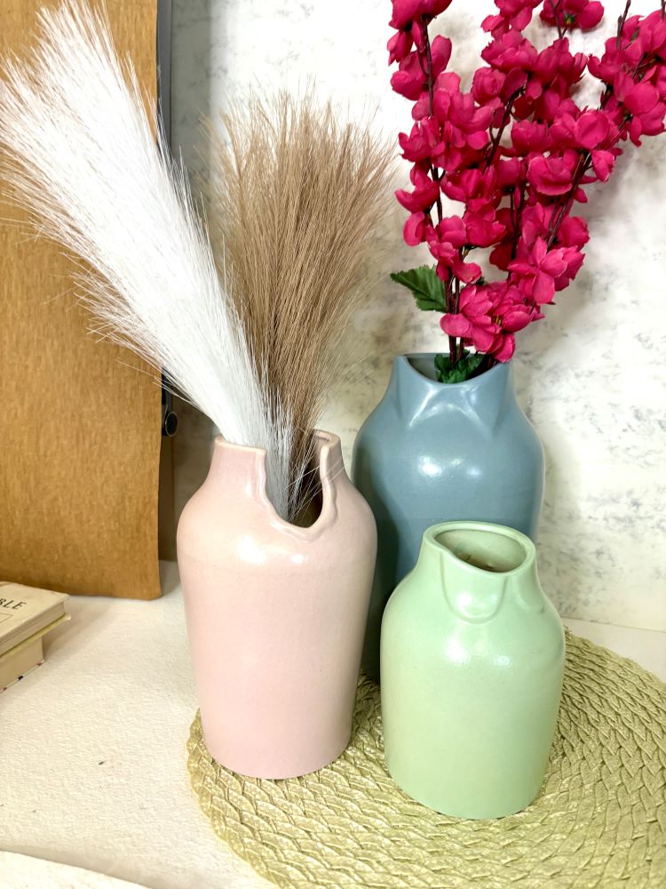 The Dapper Vase