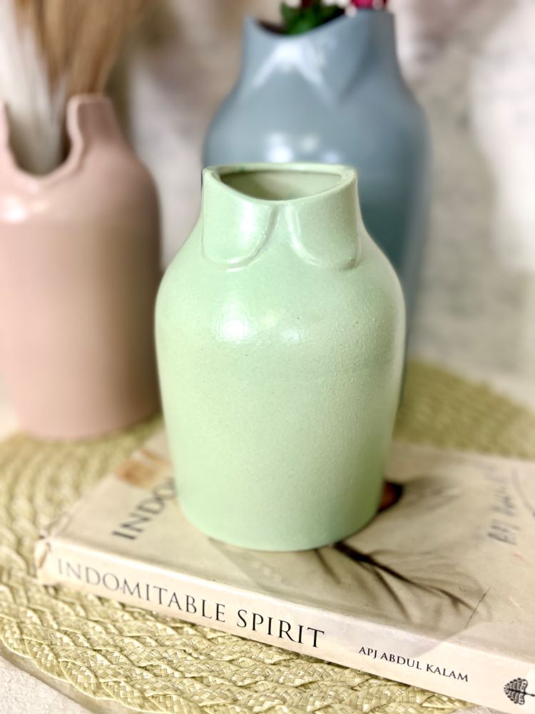 The Dapper Vase