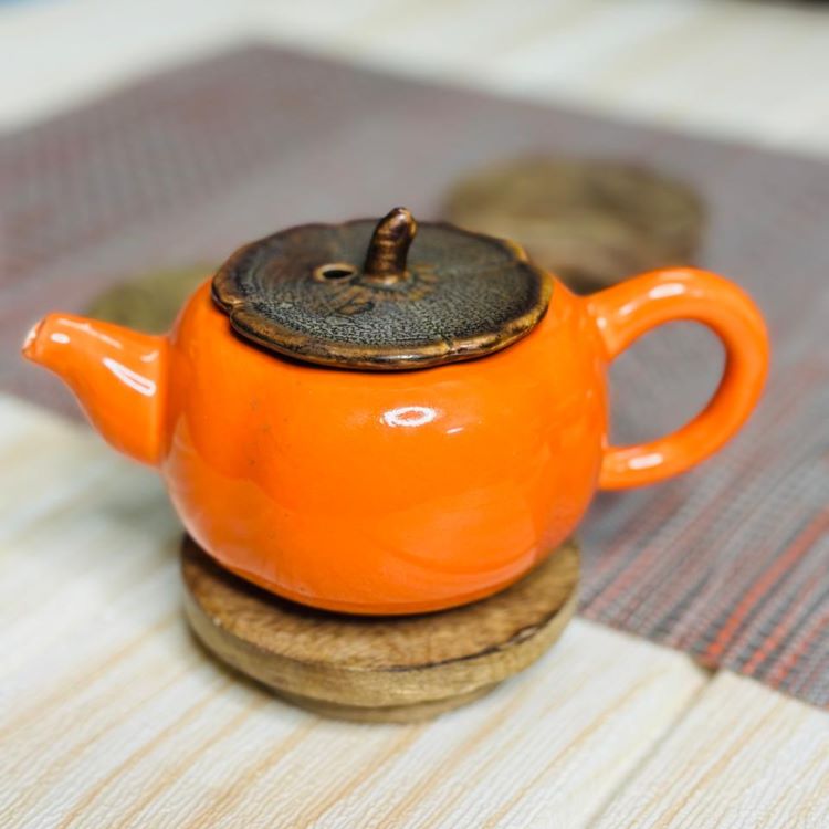 Vibrant Harmony Ceramic Tea Cup Set
