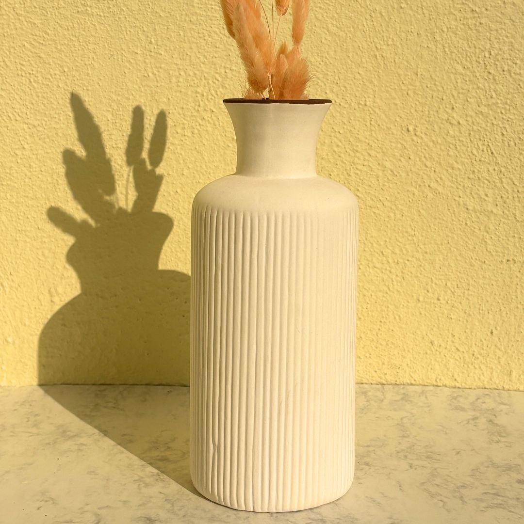Pisa White Long Ceramic Vase