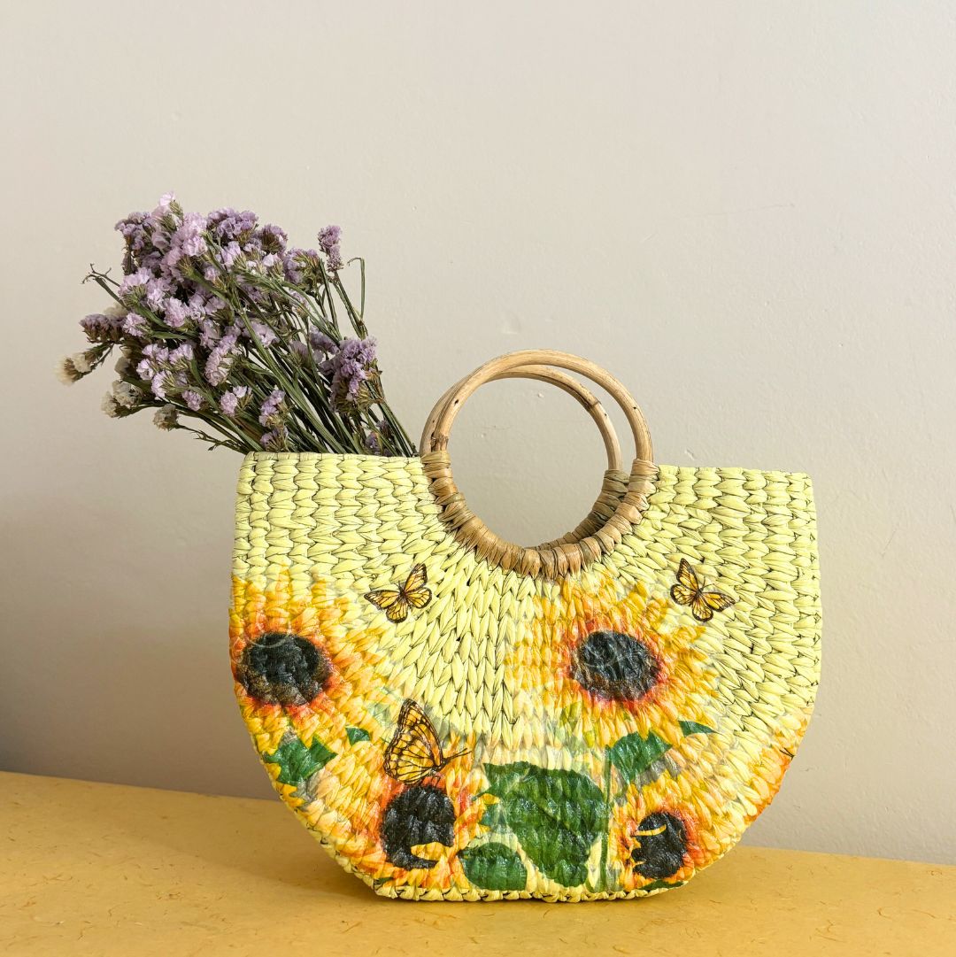 Pista Weaver Kauna Bag / Vase - with love from Nagaland