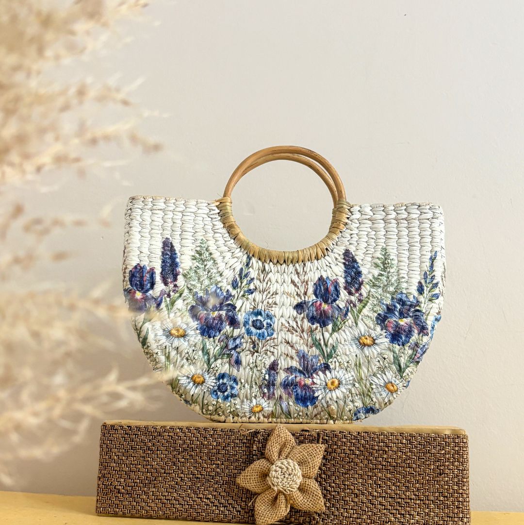 White Weaver Kauna Bag / Vase – With Love from Nagaland