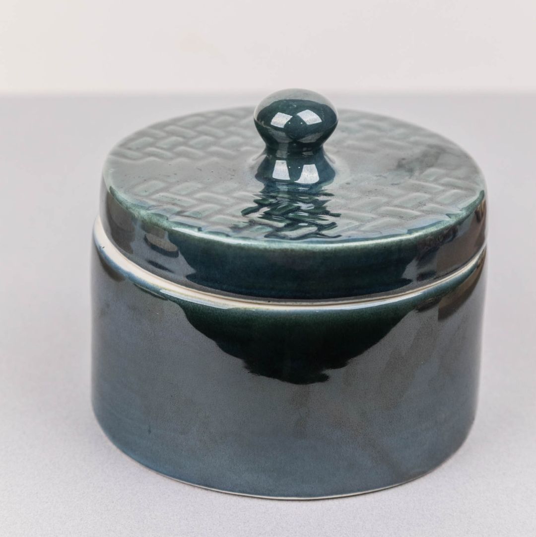 Donga with Lid
