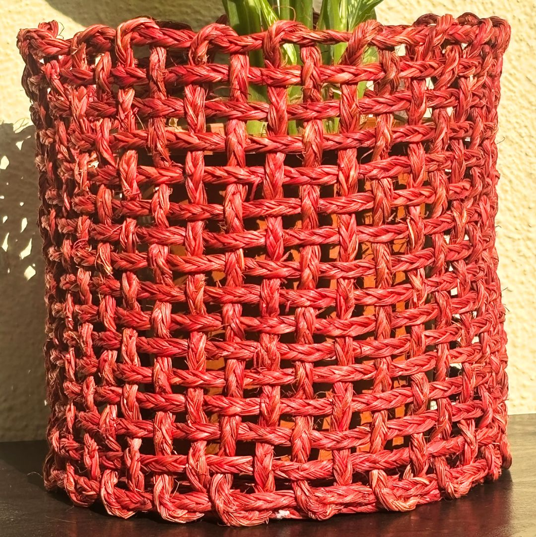 Sabai Red Grass Planter