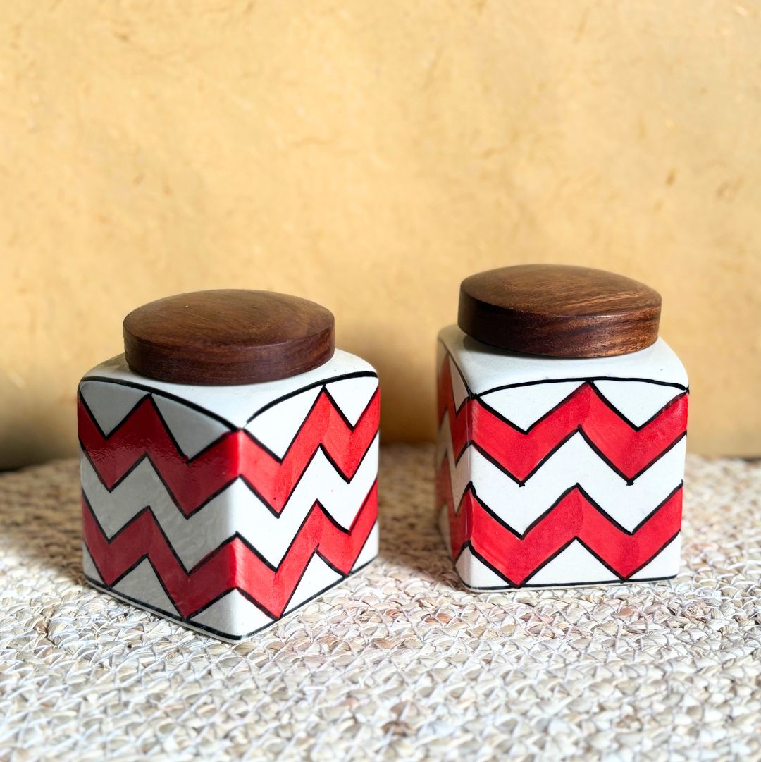 Red hot small airtight jar with wooden lid Kitchen Storage