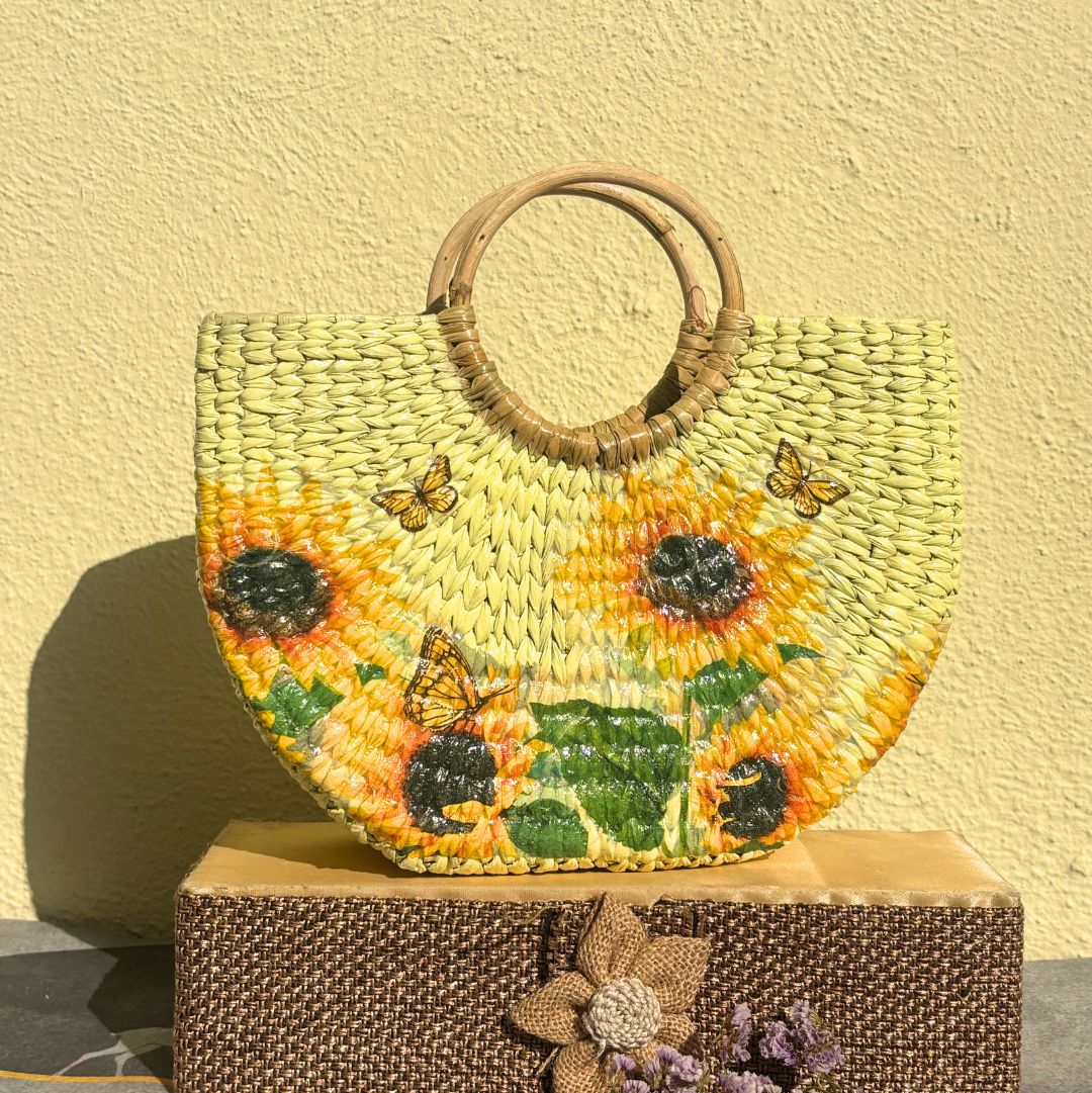 Pista Weaver Kauna Bag / Vase - with love from Nagaland