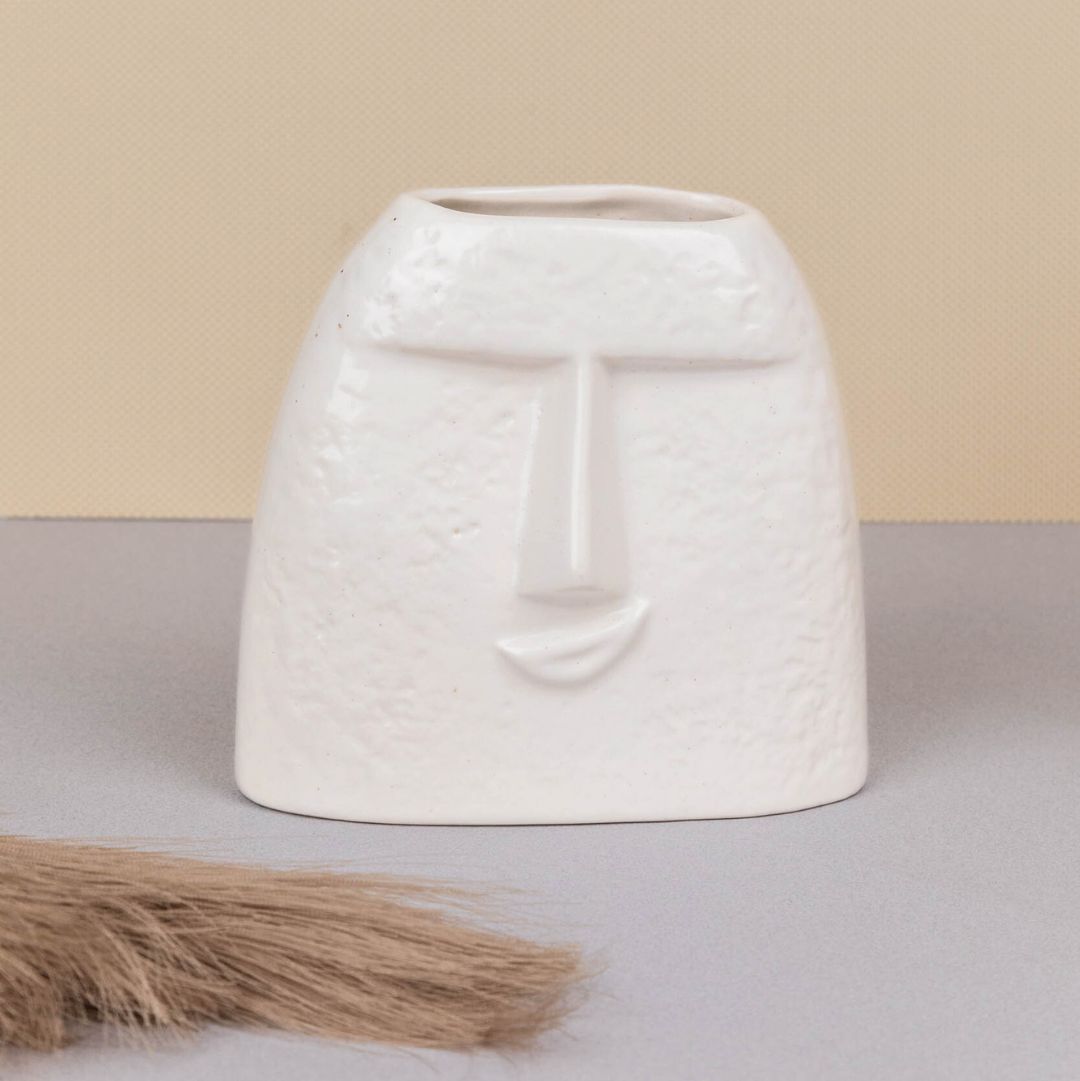Smirk White Ceramic Vase
