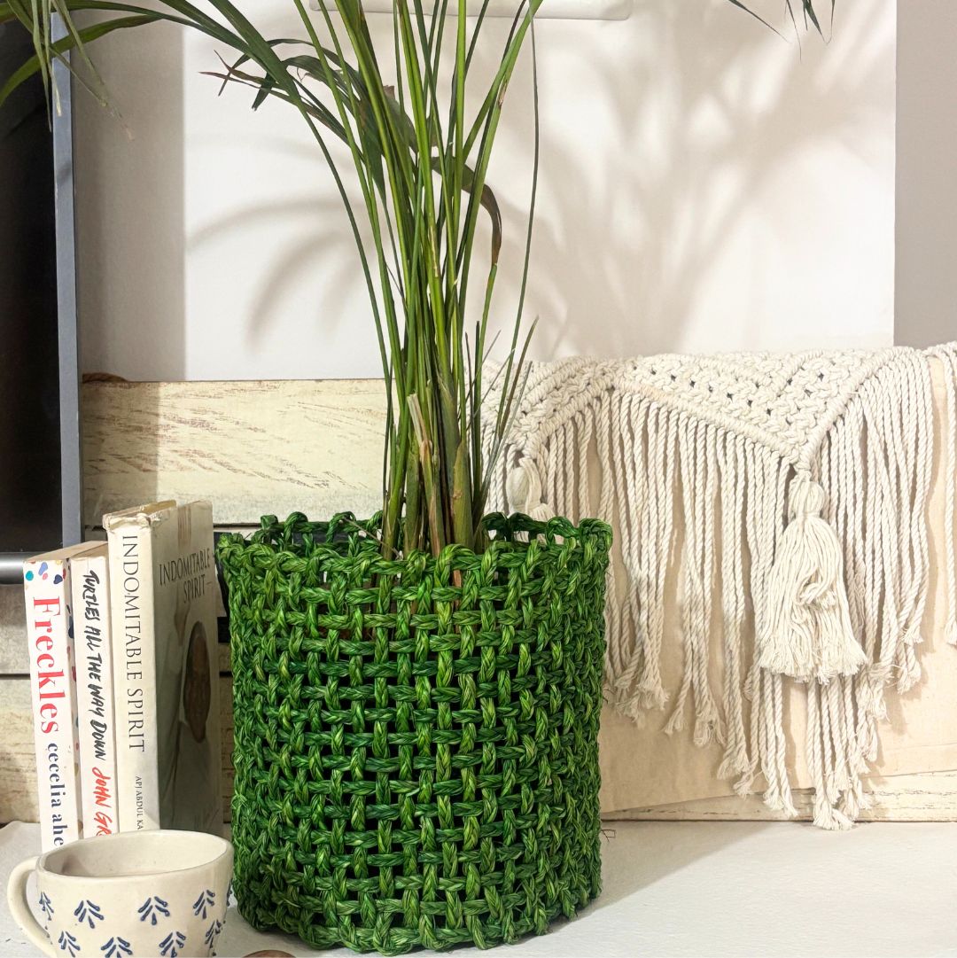 Sabai Green Grass Planter
