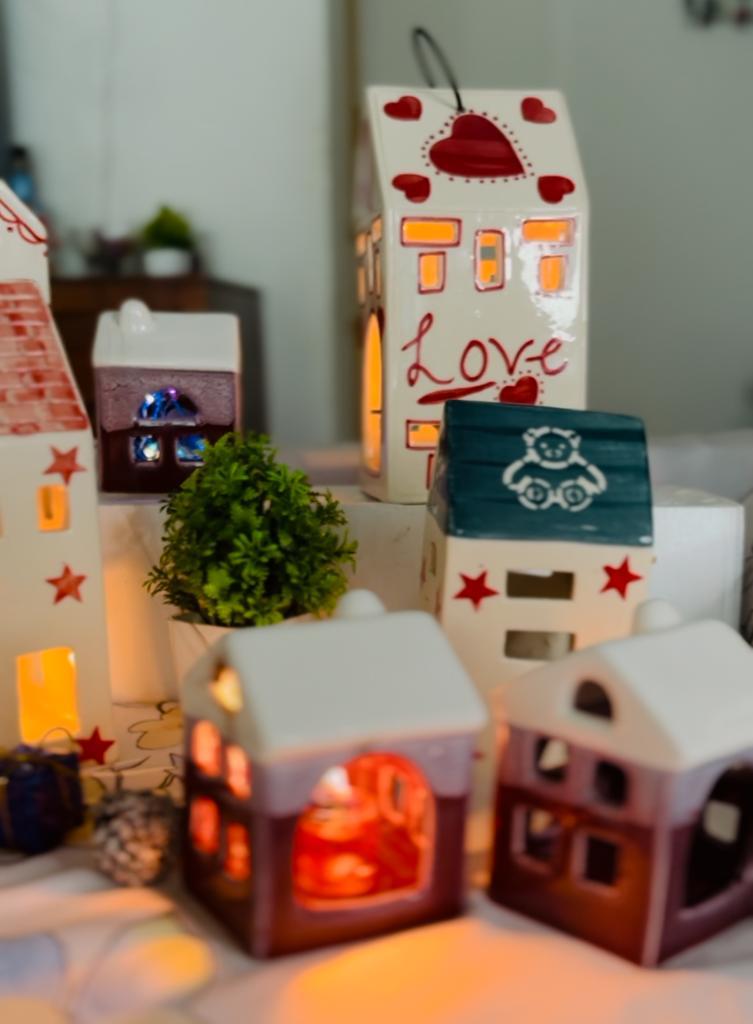 Heart Shape Christmas House