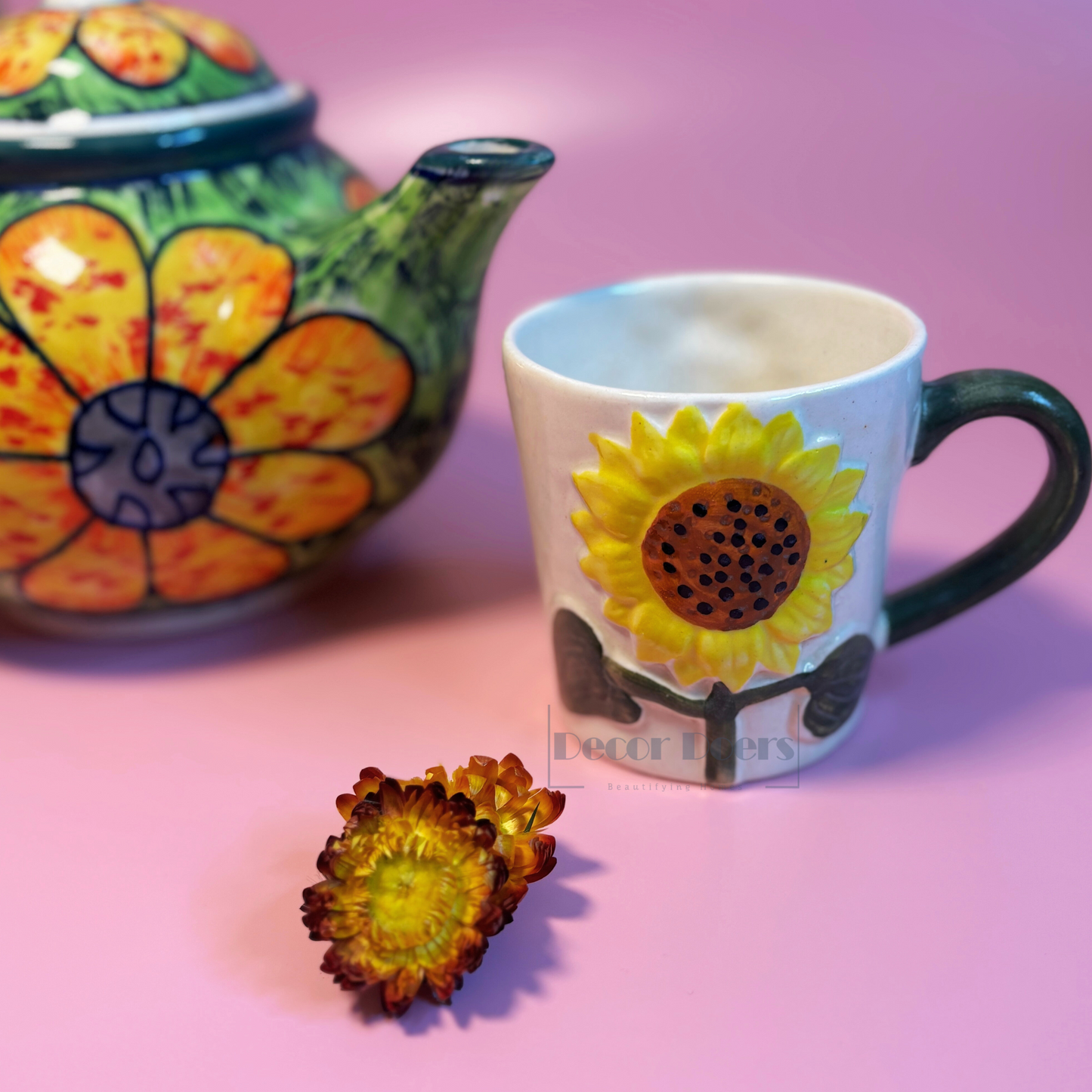 Sunflower Teapot with set of 2 Tea cups