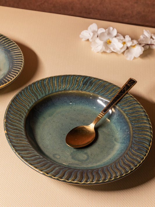 Small Green Pasta Plate – Elegant Ceramic Plate for Dining