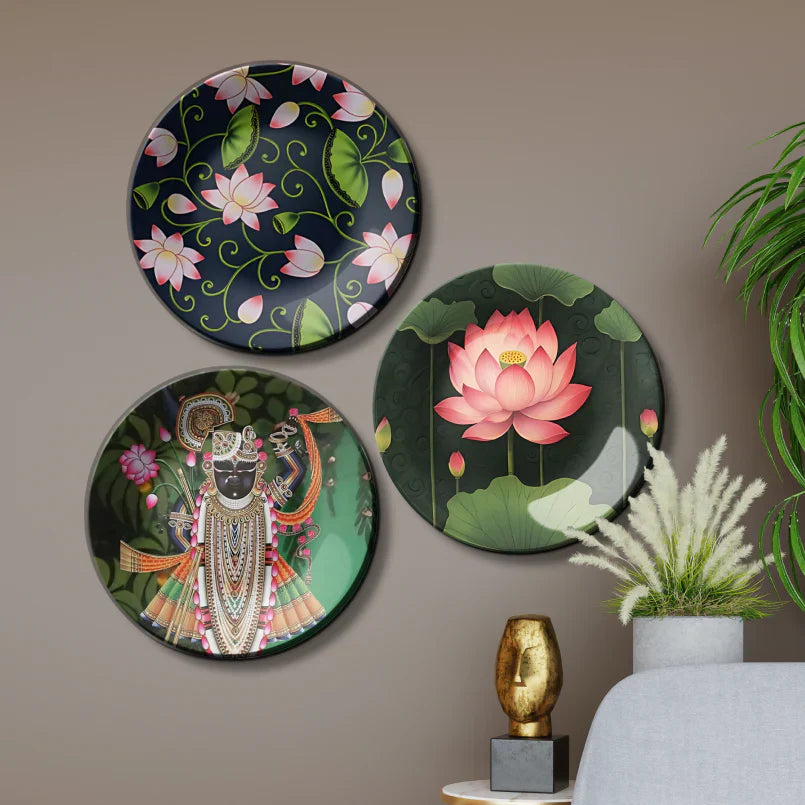 Shrinathji with Lotus Wall Plates [Set of 3]