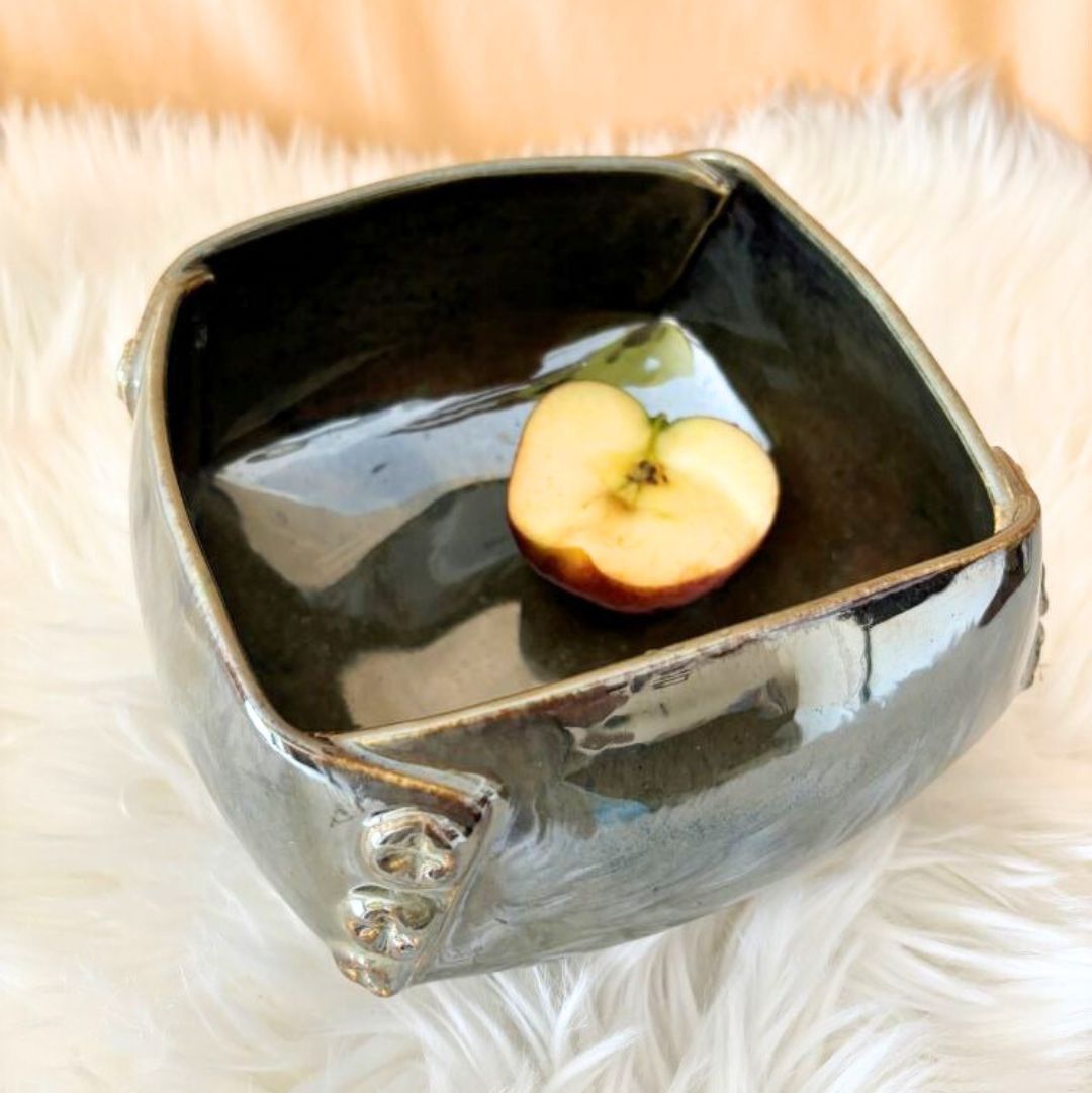 Shine Olive Button Bowl