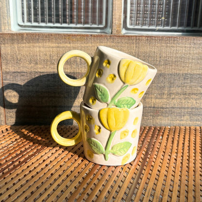 Yellow Flower Mug – Elegant Floral Ceramic Coffee Mug