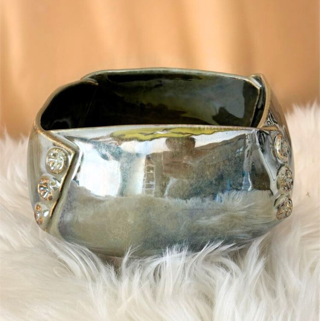 Shine Olive Button Bowl